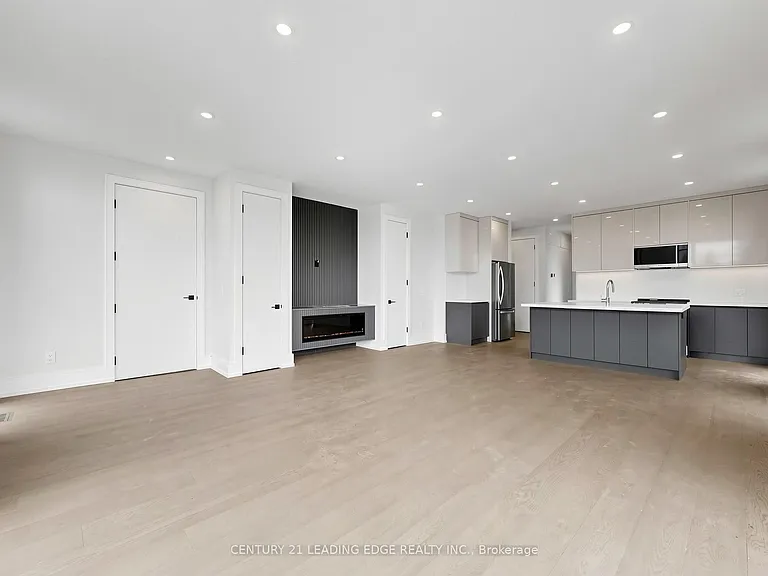 170 Dixon Rd #2 — Photo 33