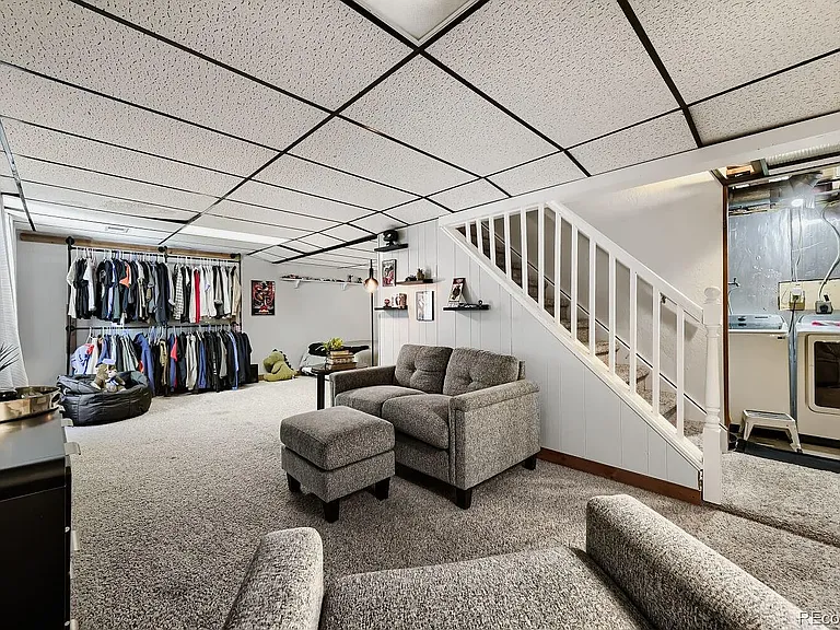 12704 Forest St — Photo 3