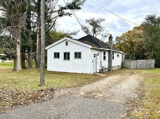 808 N Bridge St, Belding, MI 48809