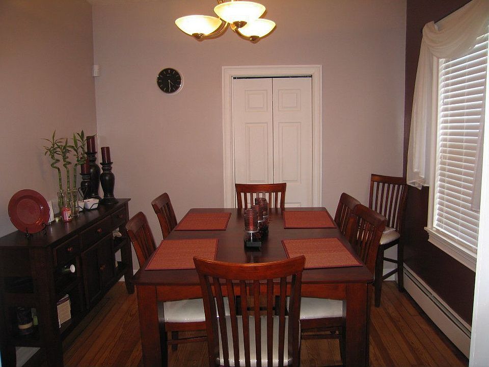 559 Dwelly St, Fall River, MA 02724 Zillow
