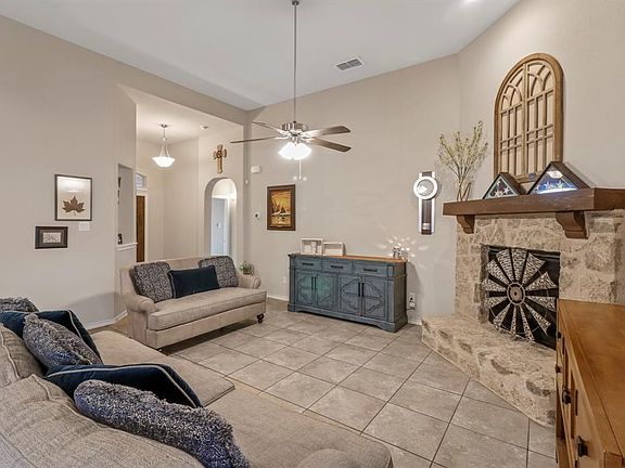 2nd image of 9001 Bronze Meadow Dr