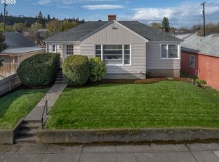 404 W 6th St, The Dalles, OR