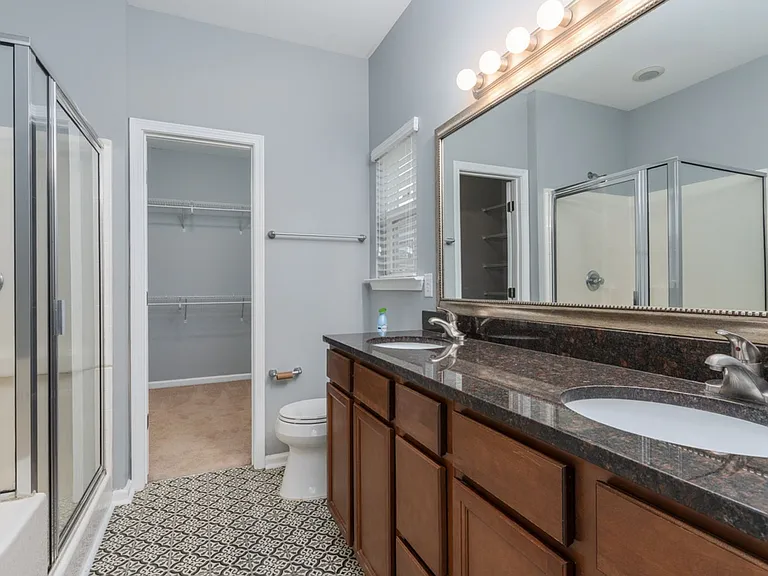 223 Chestnut Oak Ln — Photo 15