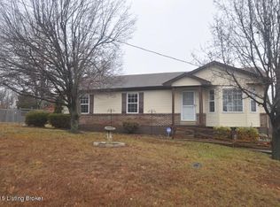 320 Eubanks Ln, Radcliff, KY 40160