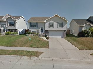 2714 Michaela St, Bellevue, NE 68123