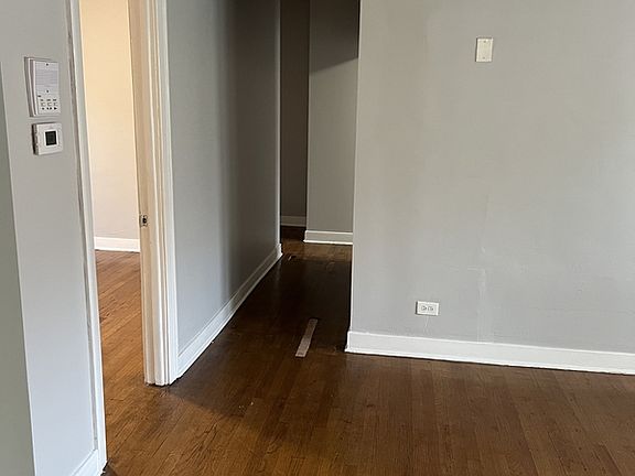 3rd image of 1238 W 90th St #1E