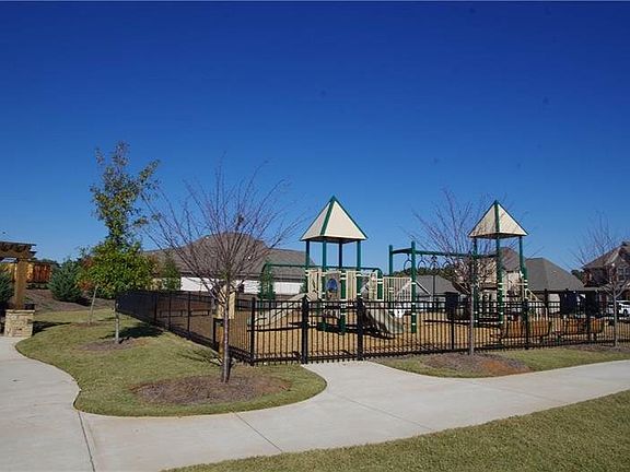 5th image of 4621 Brayden Dr