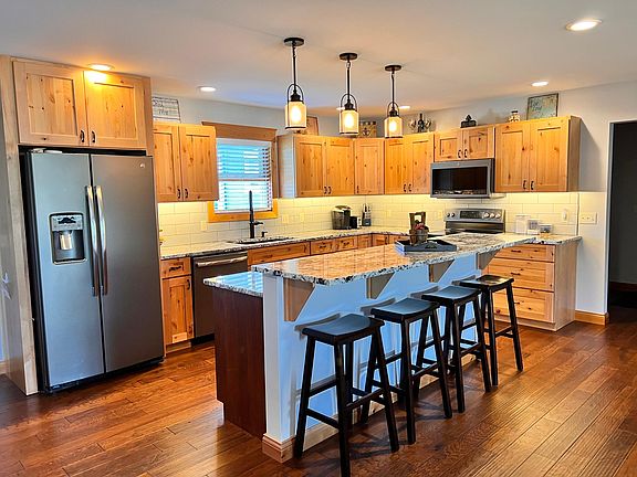 Fully functional kitchen
