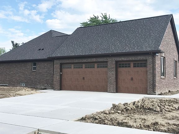 4th image of 50138 Oakbrooke Dr