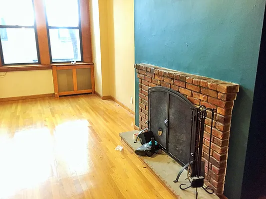 Rented by Joe Gotham LTD | media 13