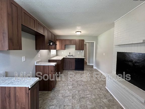 2nd image of 1297 Elkwood St