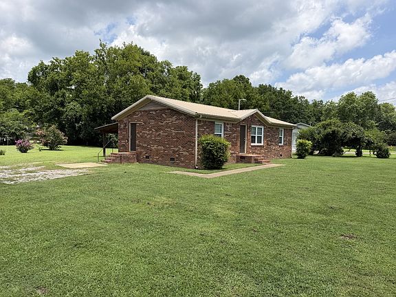 3rd image of 1365 Meadowbrook Dr