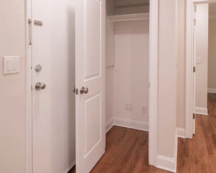 The Parkview at Polifly: In-Unit Washer & Dryer, Heat and Water Included, and Cat & Dog Friendly — Photo 50