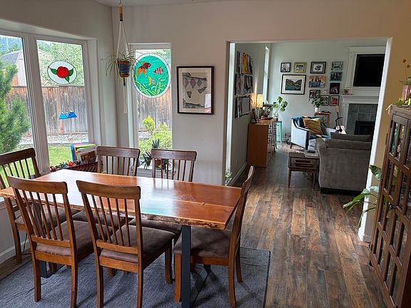 4th image of 11752 D Anjou Ln
