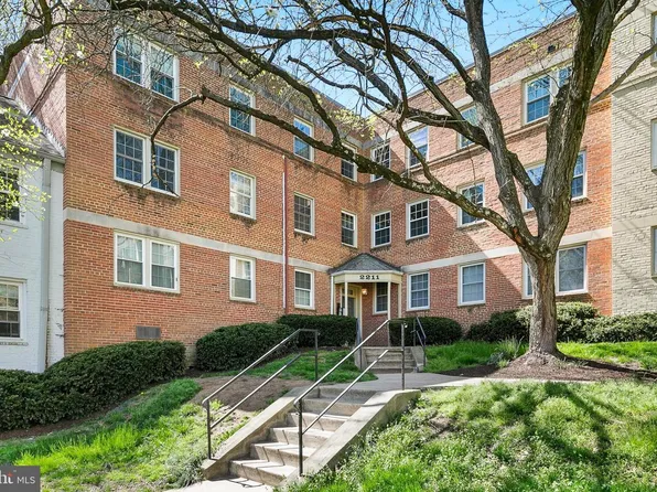 2211 Washington Ave APT 303, Silver Spring, MD 20910
