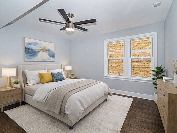5th image of 6108 N Rockwell St #2