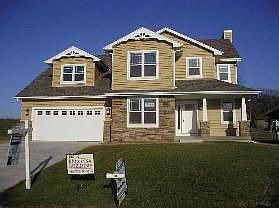 1st image of 1700 Oakridge Ct