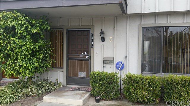1st image of 9627 Karmont Ave