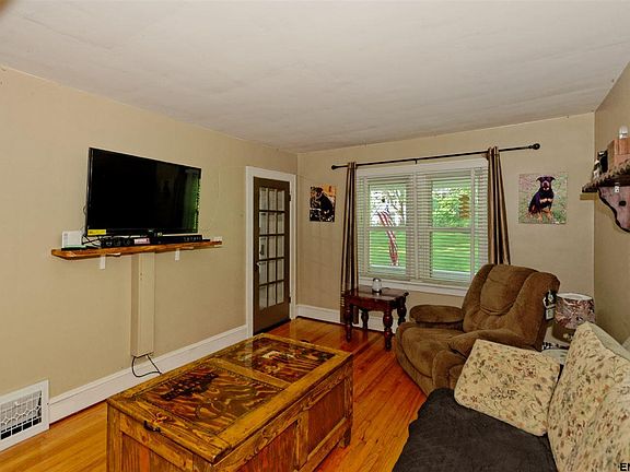 3rd image of 1 Marcy Ave