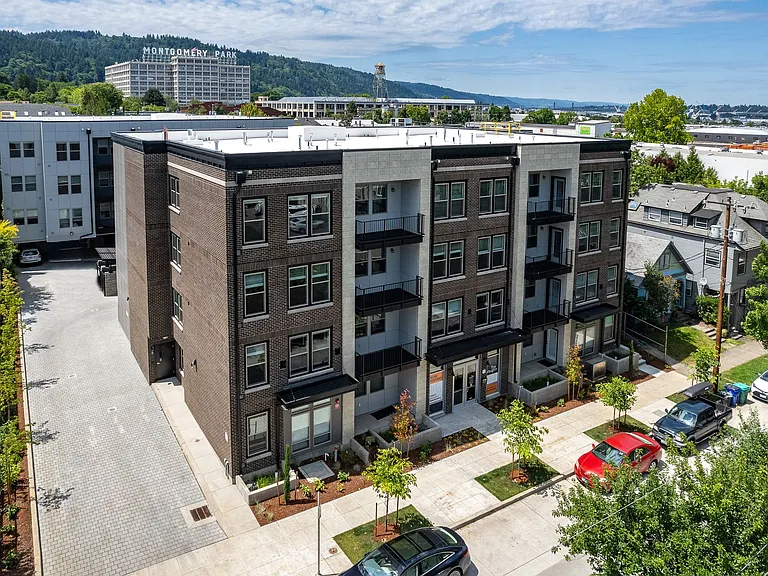 Discover Elevated Living at The Vaughn. Two Months Of Free Rent - And Free Parking! — Photo 41