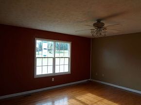 5th image of 156 Austin Dr