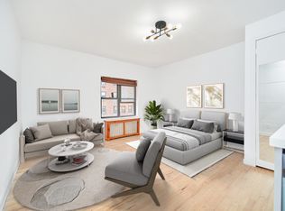 317 W 74th St #1A, New York, NY 10023
