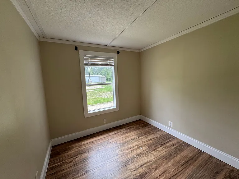 154 NW Alpata Ct — Photo 9
