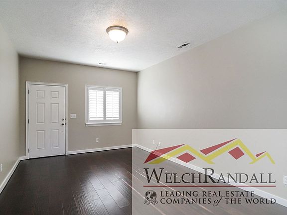 5th image of 887 E Chase Creek Ct