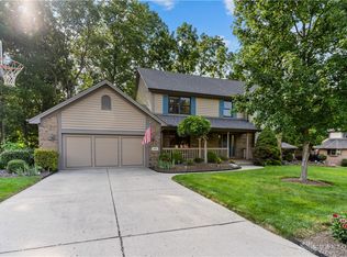 127 Eastwick Ct, Dayton, OH 45440