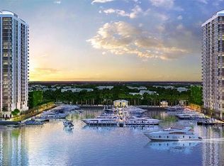17111 Biscayne Blvd #1705, Miami, FL 33179