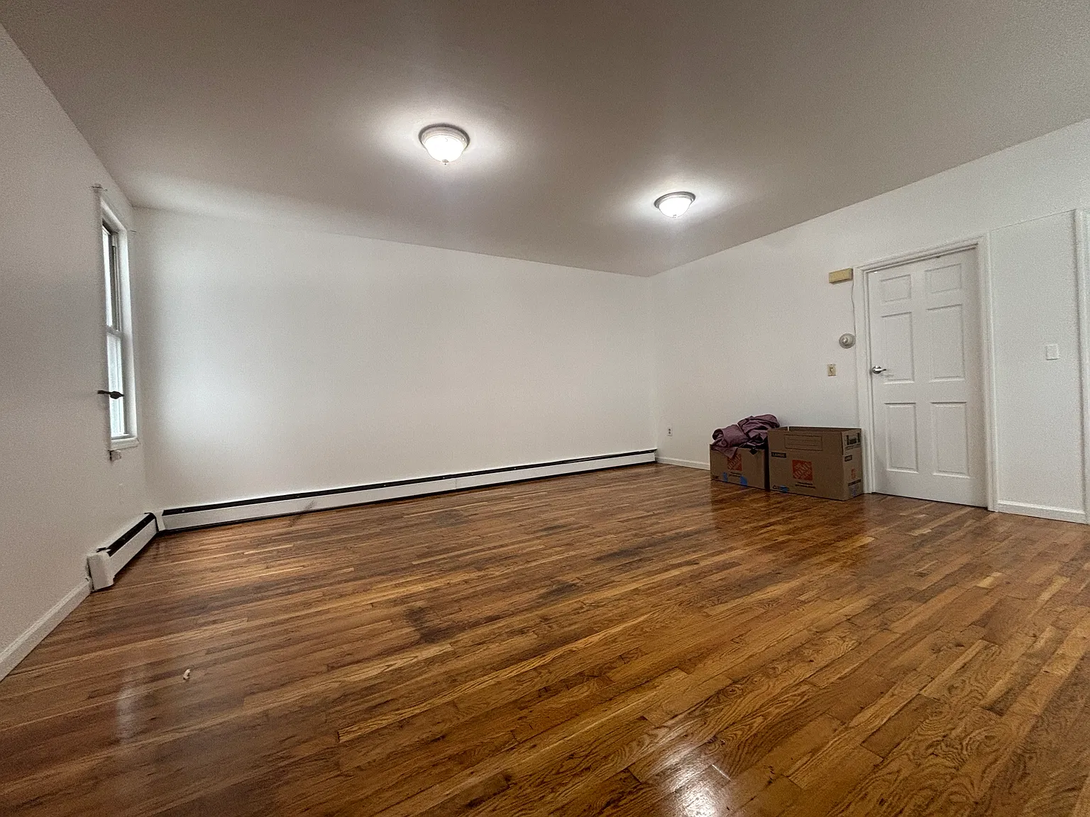 302 Nichols Avenue — Photo 2