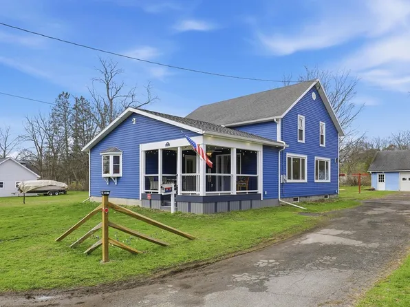 5 Forest St, Waverly, NY 14892