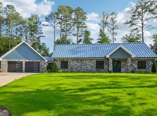 40 Red Oak Cir, Buchanan, GA 30113