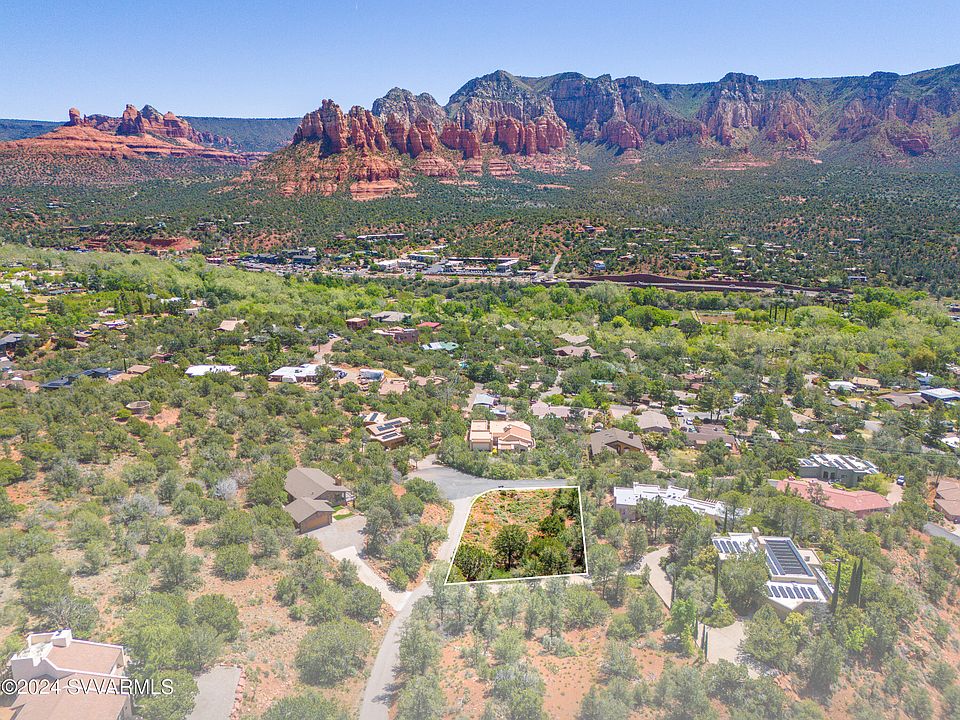1st image of 61 Craigmont Drive
