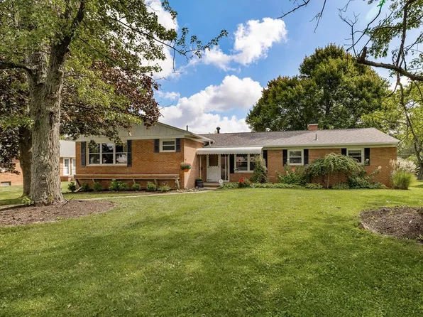 1001 Briarwood Rd, Mansfield, OH 44907