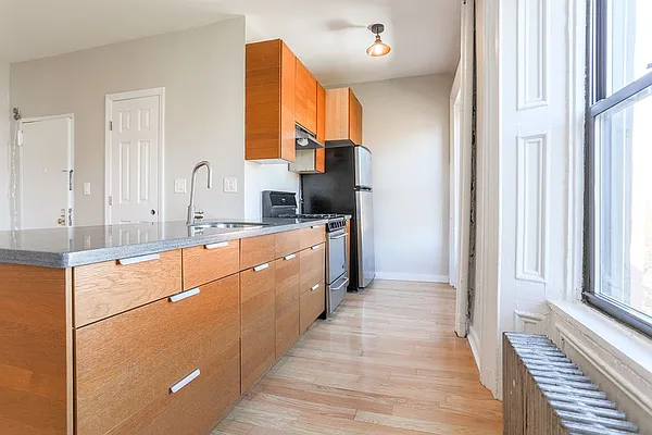 Rented by Engel and Völkers Brownstone Brooklyn | media 3