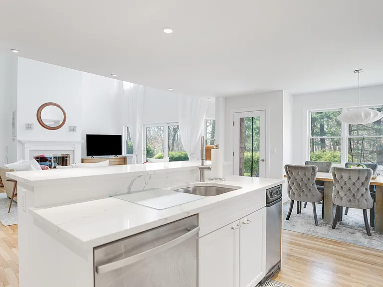 3 Bloom Ave — Photo 14