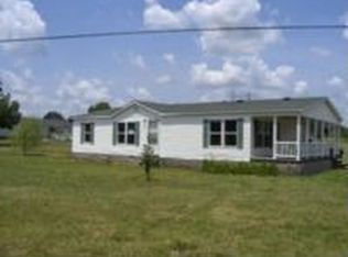 1150 Gaylord Rd, Dresden, TN 38225