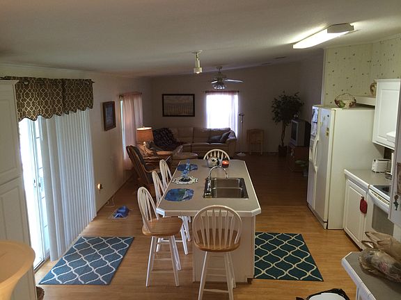 3rd image of 10445 S Walden Forest Cir