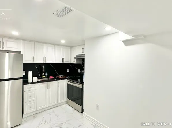19 Tremely Cres #2, Toronto, ON M1K 3Y6