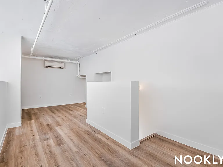 619 Throop Ave #2J — Photo 8