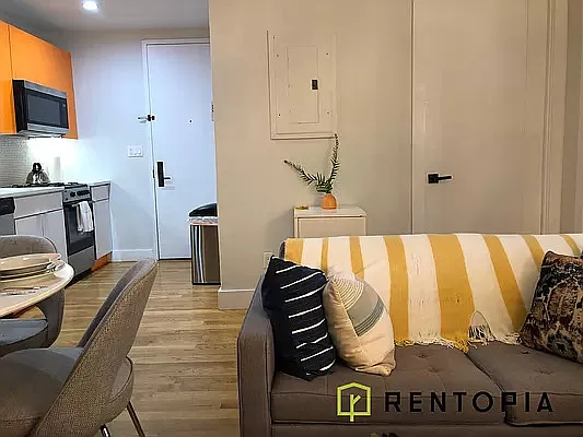 Rented by Rentopia | media 22