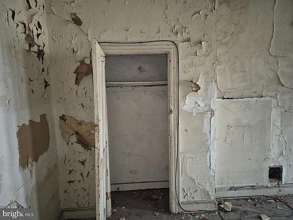 5th image of 2021 Harlem Ave