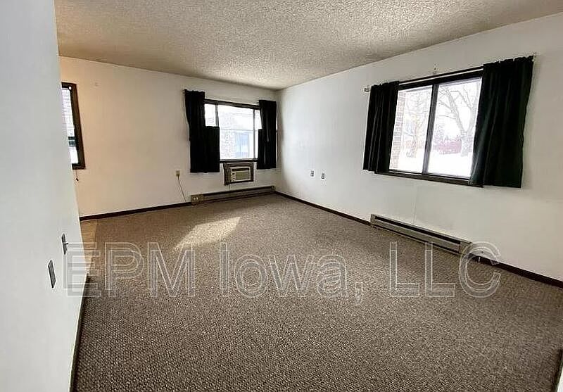 209 Estelle St Dysart, IA, 52224 Apartments for Rent Zillow
