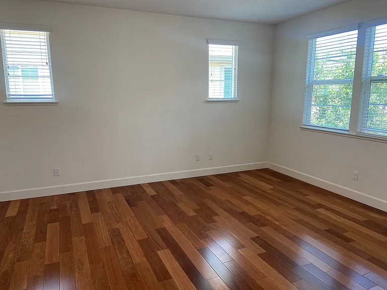 931 Willow Bridge Dr — Photo 18