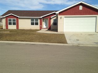 145 Adeline Dr, Stanley, ND 58784