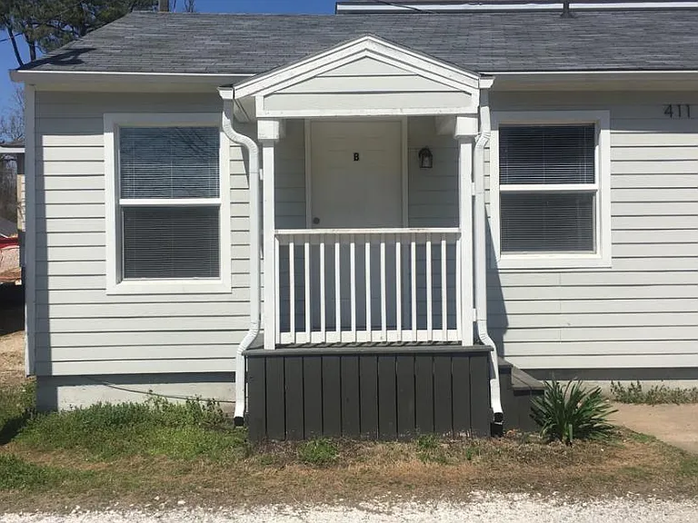 411 S Hill Ave #B — Photo 11