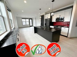 4054 S Indiana Ave #1R, Chicago, IL 60653