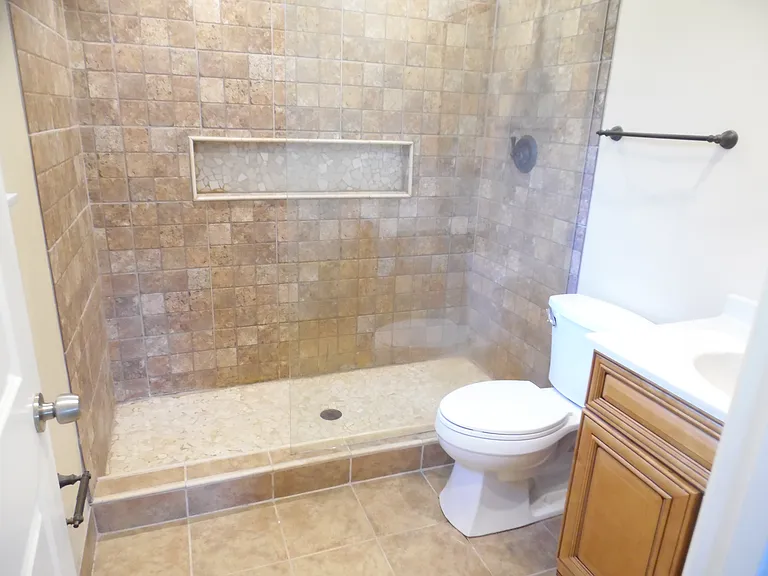 8760 Ashbrook Dr — Photo 20
