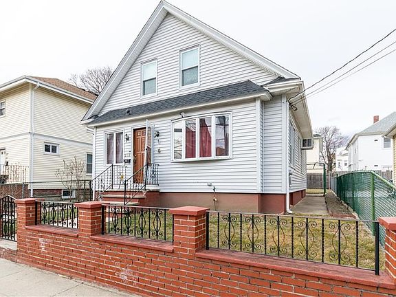 3rd image of 207 New York Ave
